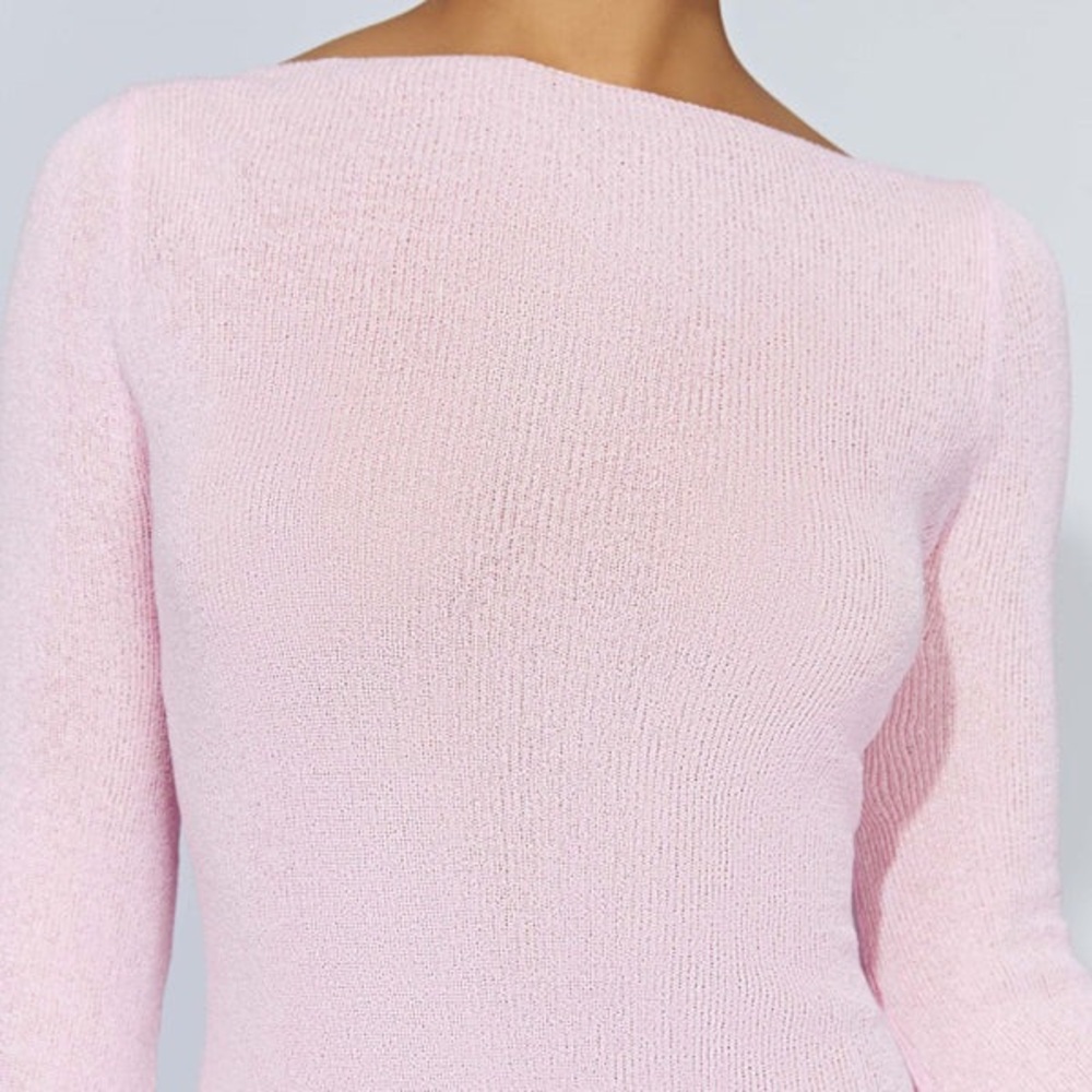 Meshki NWT Zahra Long Sleeve Open Back Mini Knit Dress
- Blush Pink 🎀 - Picture 4 of 7